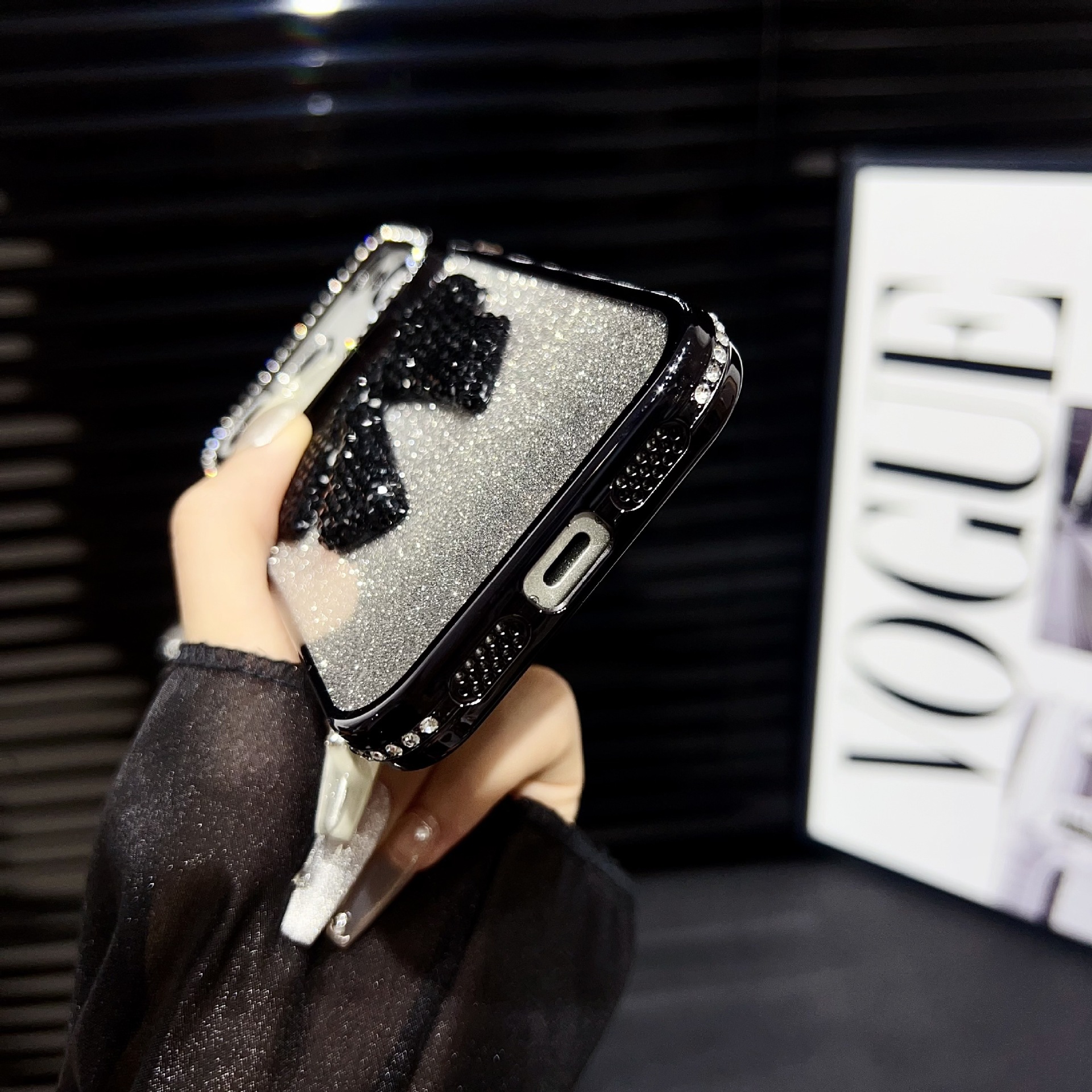 VL062 Case for iPhone