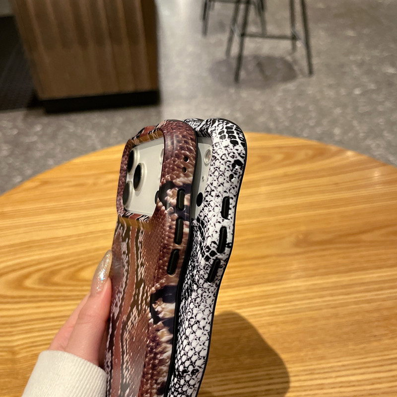 VL250 Case for iPhone