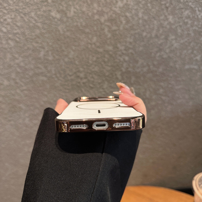 VL256 Case for iPhone