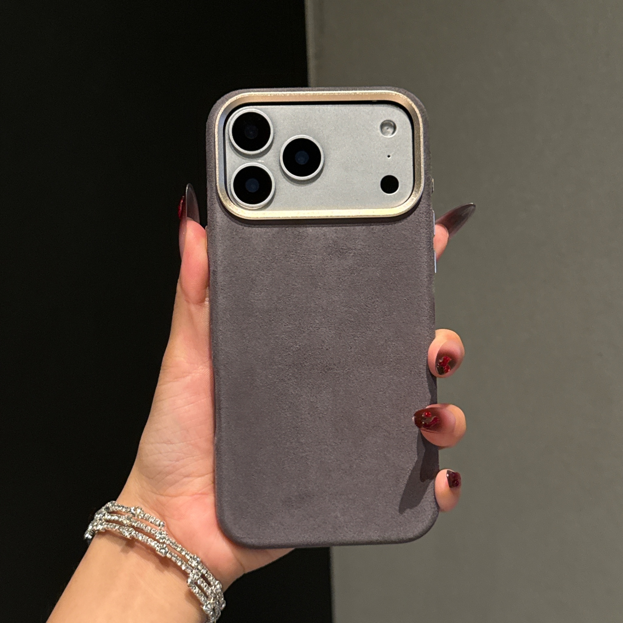 VL260 Case for iPhone
